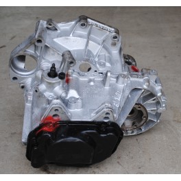 VW POLO 9N 1,6 16V 77 KW. JHL,